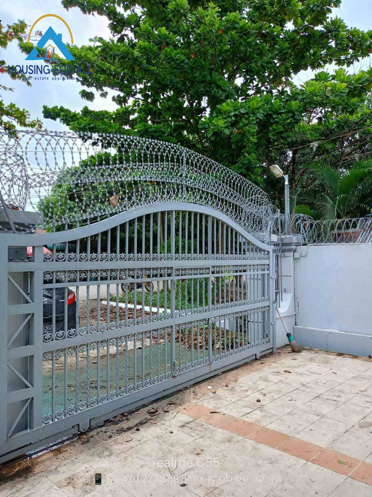 Home in Metric Way