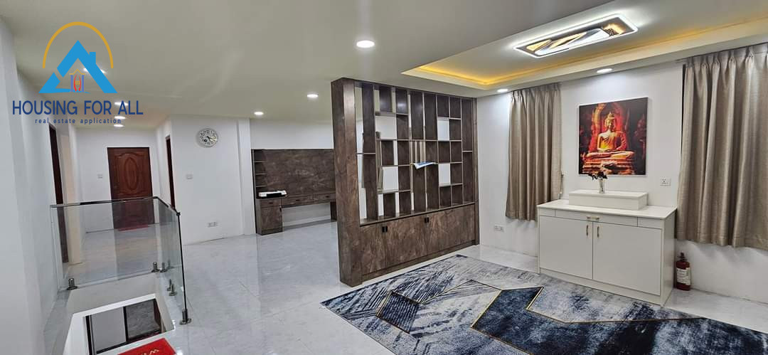 Home in Metric Way