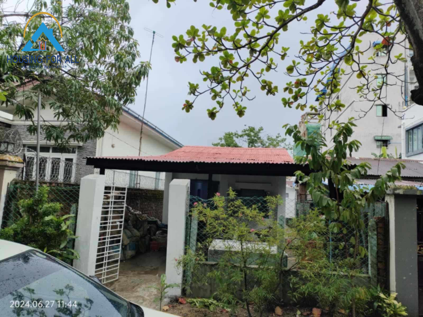 Home in Metric Way