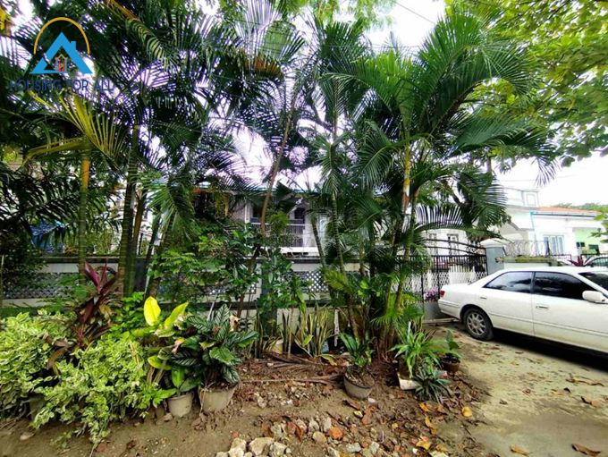 Home in Metric Way
