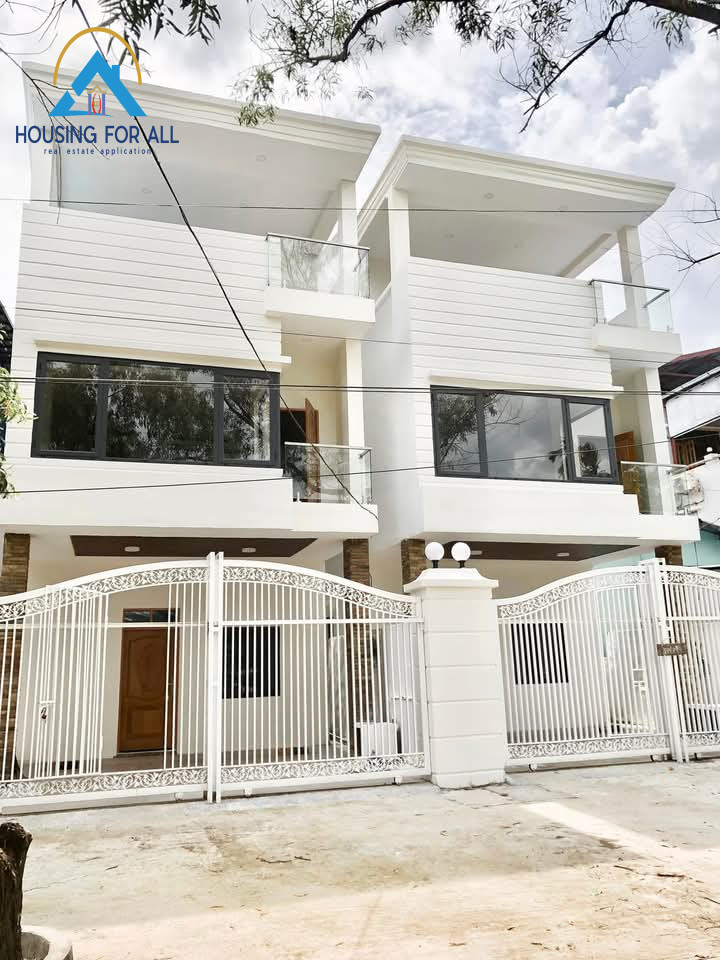 Home in Metric Way